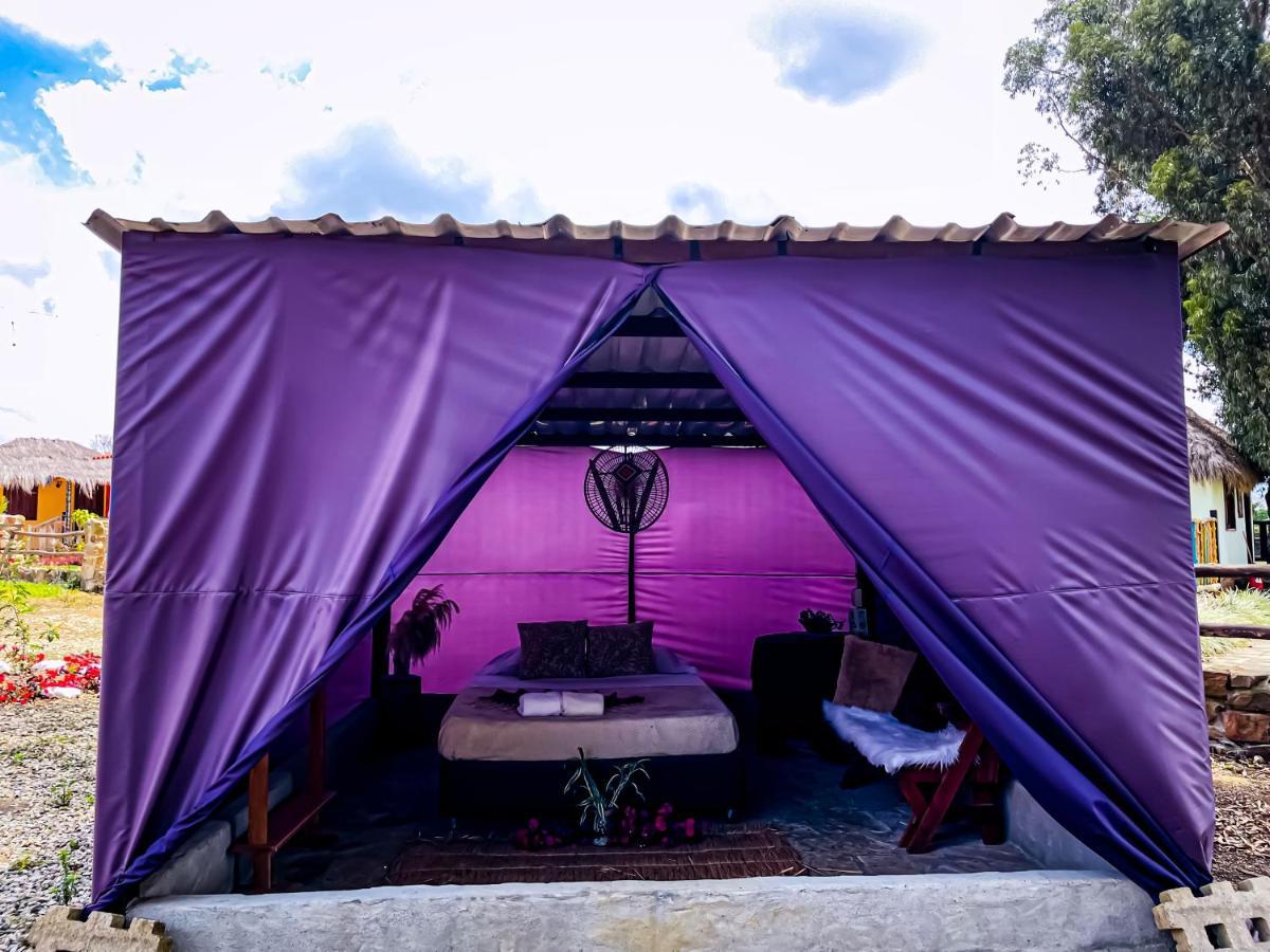 Parador La Mesa Redonda Hotel Y Glamping Los Santos  Exterior foto